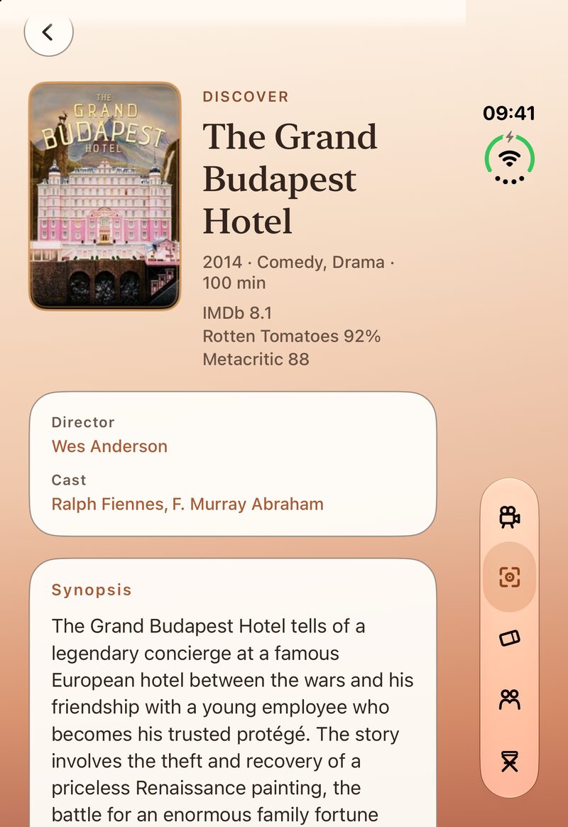 The Grand Budapest Hotel's film page on the closed iPhone Duo, with the poster, scores, director, cast and synopsis.